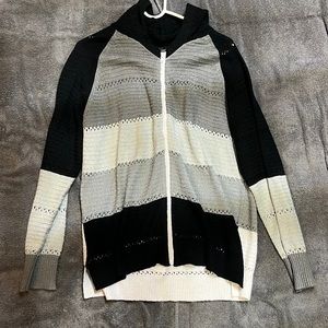 Striped sweater with zipper and hood black grey and white